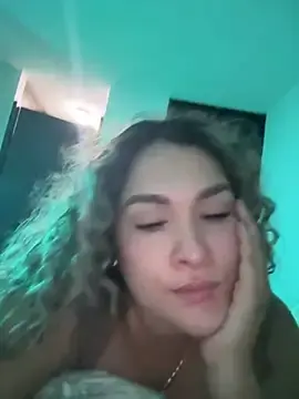 Stripchat Sex Chat of Sara_smiiith211