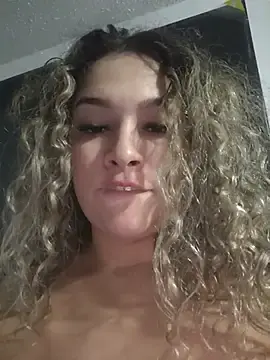 Stripchat Nude Webcam of Sara_smiiith211