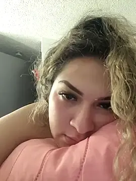 Stripchat Free Porn Cam of Sara_smiiith211