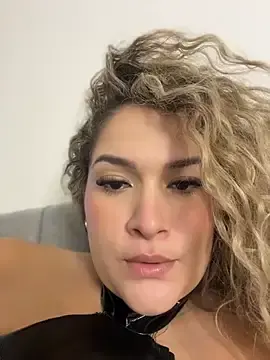 Stripchat Private Sex Chat of Sara_smiiith211