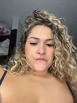 Stripchat Nude Webcam of Sara_smiiith211