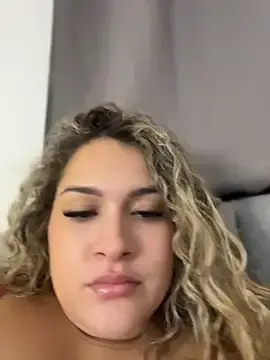 Stripchat Best Webcam of Sara_smiiith211