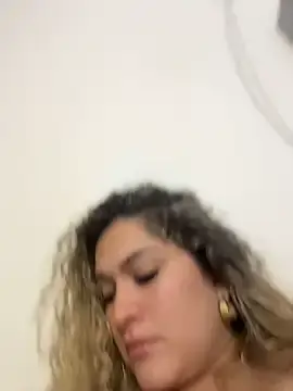 Stripchat Free Live Porn of Sara_smiiith211