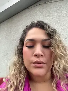 Stripchat Best Webcam of Sara_smiiith211