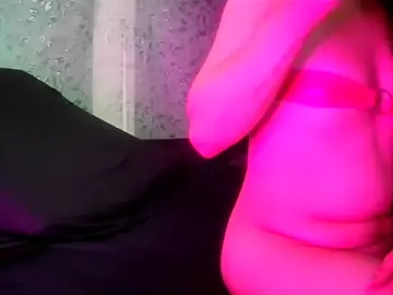 Stripchat Adult Video Chat of cadenfoxx111