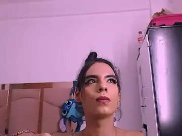 Stripchat Adult Video Chat of DanielaTsDom