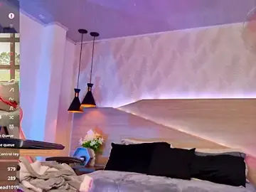 Stripchat Sex Cam of kylliefox_