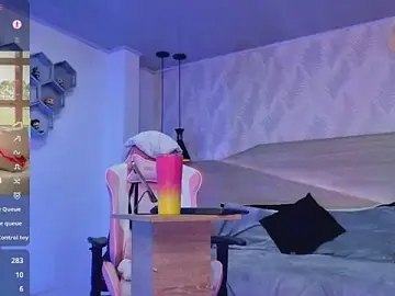 Stripchat Sex Chat of kylliefox_