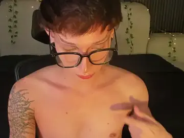 Stripchat Live Porn of AndyWiilliams