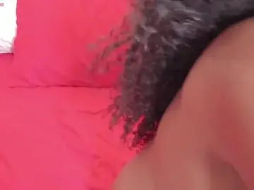 Stripchat Sex Cam of Martina_jackson_15