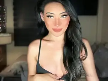 Stripchat Sex Chat of bella_maxwel