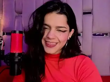Stripchat Free Live Porn of ValerieKay_
