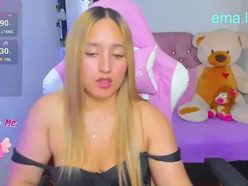 Stripchat Sex Chat of ema_tayy