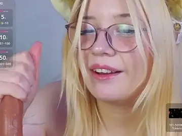 Stripchat Free Live Porn of AuroraPrincess