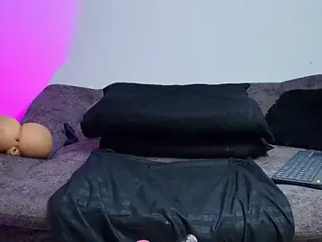 Stripchat Sex Cam of BrayaanFit