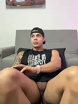 Stripchat Live Sex of BrayaanFit
