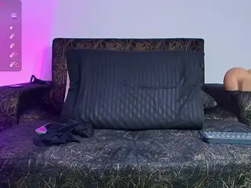Stripchat Live Porn of BrayaanFit