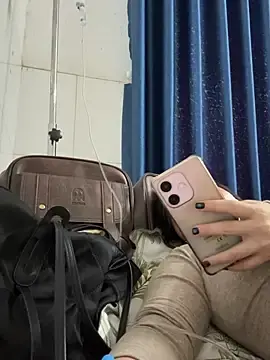 Stripchat Sex Chat of Emily-Nguyen