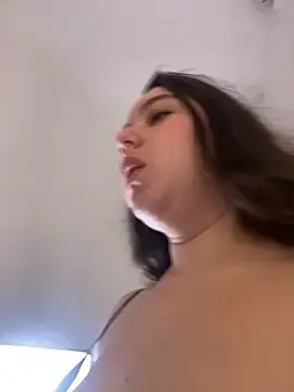 Stripchat Free Live Porn of LunaGil1