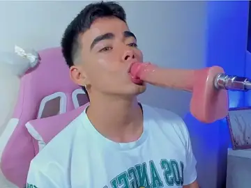 Stripchat Adult Webcams of Alejandro_karter18