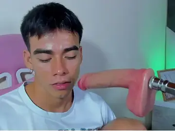 Stripchat Free Porn Cam of Alejandro_karter18