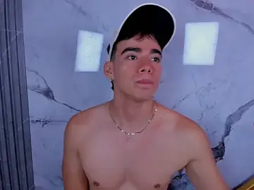 Stripchat Nude Webcam of Alejandro_karter18