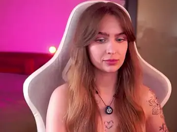 Stripchat Free Live Porn of Kamila_icee