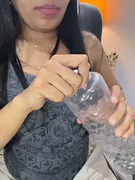 Stripchat Sex Cam of escape_with_me