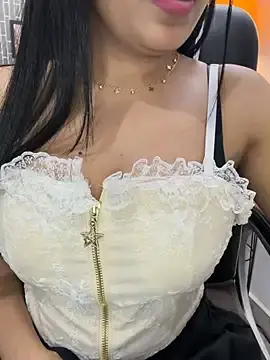 Stripchat Sex Chat of escape_with_me