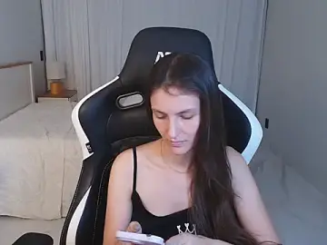 Stripchat Sex Cam of upssnowy