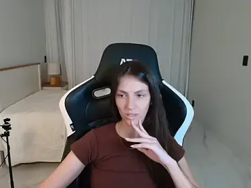 Stripchat Sex Cam of upssnowy