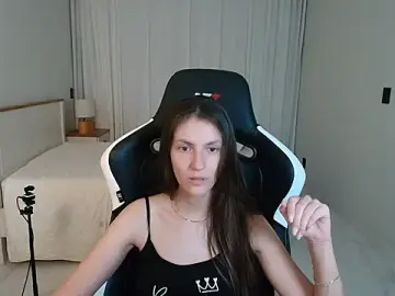 Stripchat Free Live Porn of upssnowy