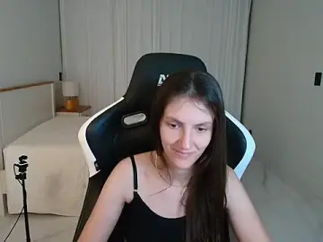 Stripchat Free Porn Cam of upssnowy