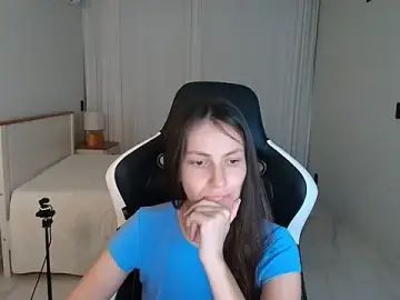 Stripchat Sex Cam of upssnowy