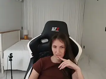 Stripchat Free Live Porn of upssnowy