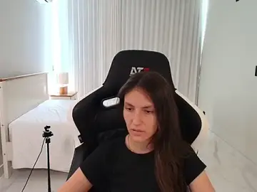 Stripchat Live Porn of upssnowy
