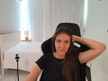 Stripchat Sex Cam of upssnowy