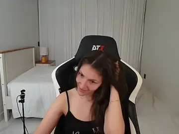 Stripchat Free Live Porn of upssnowy