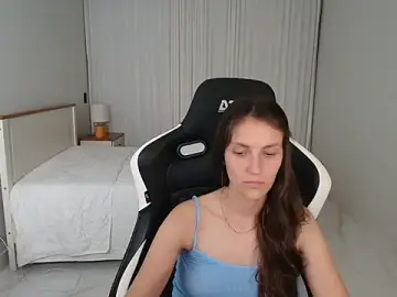 Stripchat Free Live Porn of upssnowy