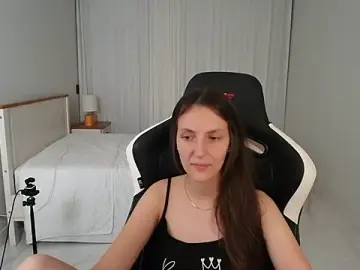 Stripchat Live Sex Cam of upssnowy