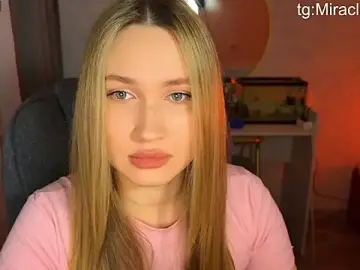 Stripchat Watch Live Sex Cams of ChloeMillerMeow