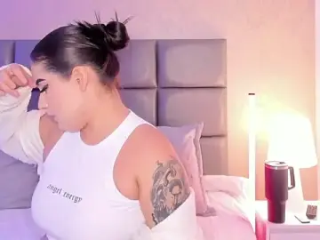 Stripchat Adult Webcam of SpicySugar_