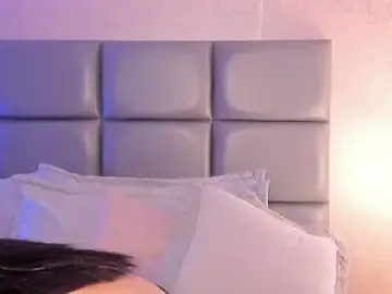 Stripchat Sex Cam of SpicySugar_