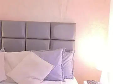 Stripchat Sex Cam of SpicySugar_