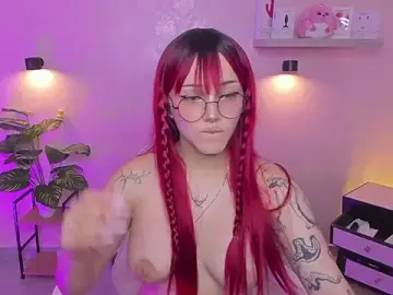 Stripchat Free Live Porn of LITTLE-VIVI