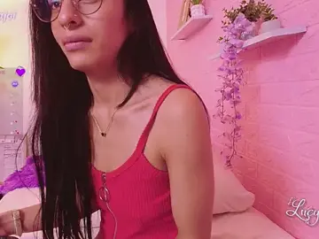 Stripchat Adult Video Chat of Lucyanajoi