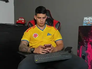 Stripchat Watch Live Sex Cams of jacob_firexx