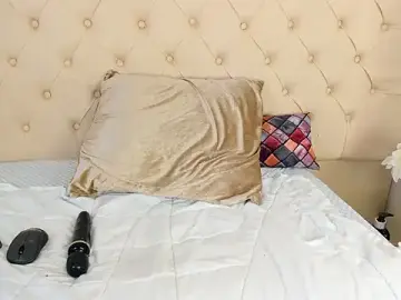 Stripchat Watch Live Sex Cams of cattaleya_get