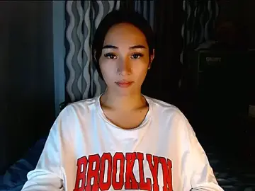 Stripchat Free Porn Cam of AsiaticRose_06