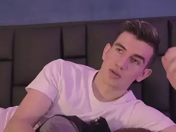 Stripchat Best live sex cam show of MikaelSlow